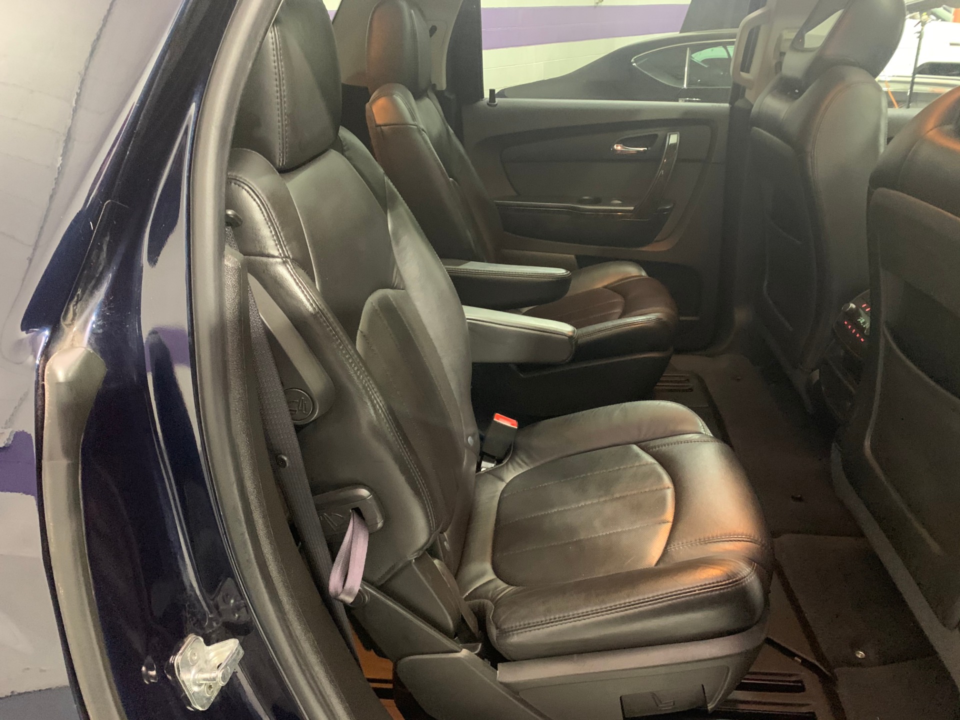 Used-2012-GMC-Acadia-Denali-AWD