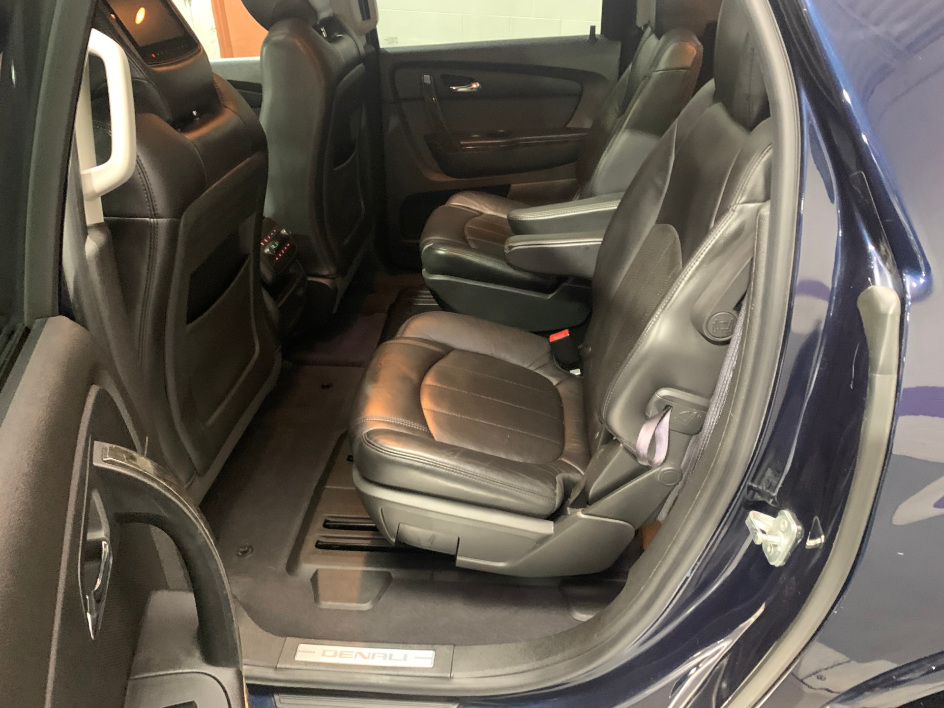 Used-2012-GMC-Acadia-Denali-AWD