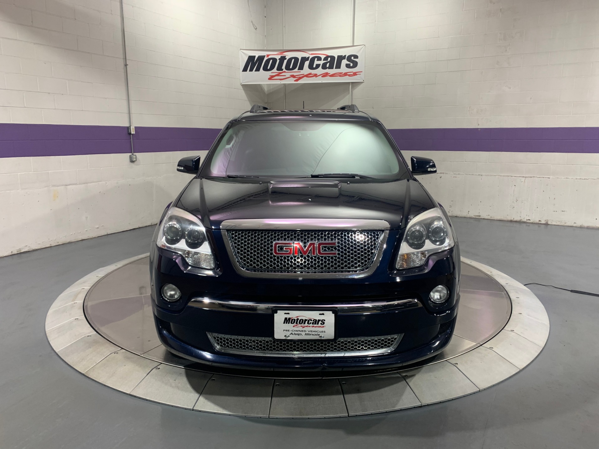 Used-2012-GMC-Acadia-Denali-AWD