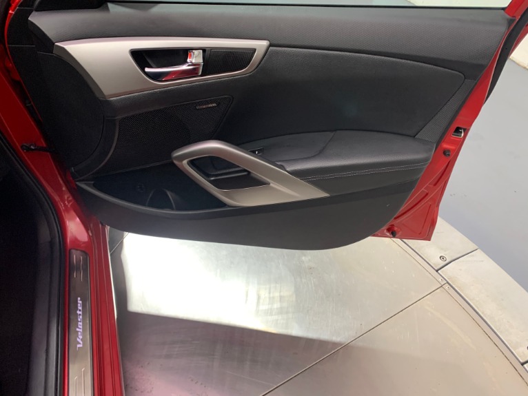 Used-2014-Hyundai-Veloster-ReFlex-FWD