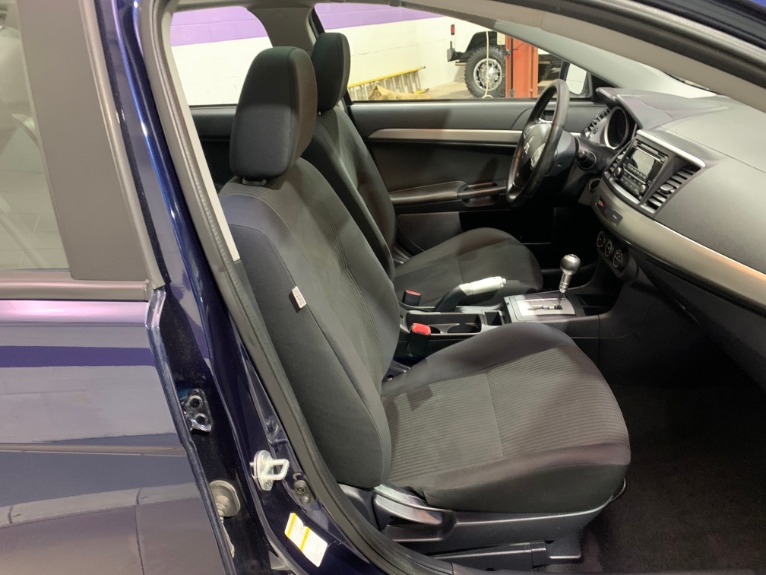 Used-2014-Mitsubishi-Lancer-ES-FWD