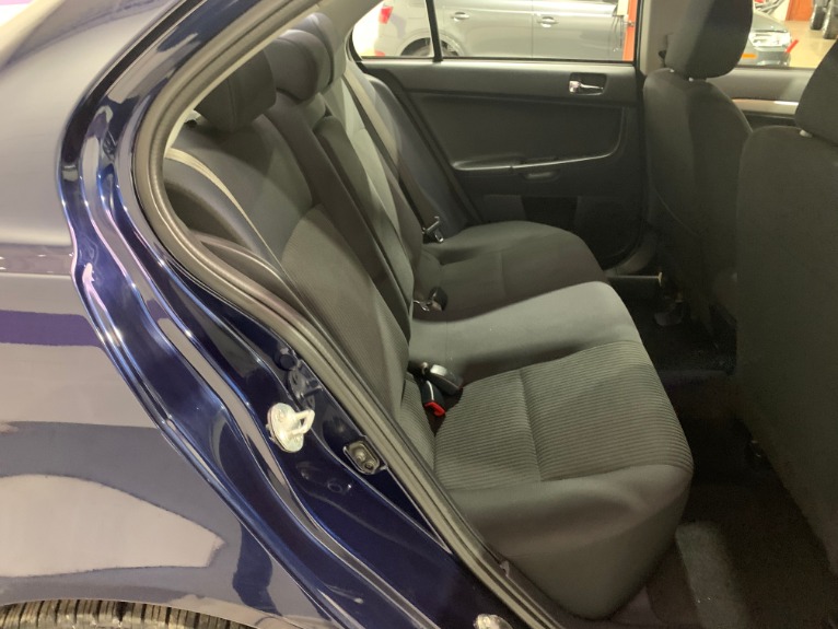 Used-2014-Mitsubishi-Lancer-ES-FWD