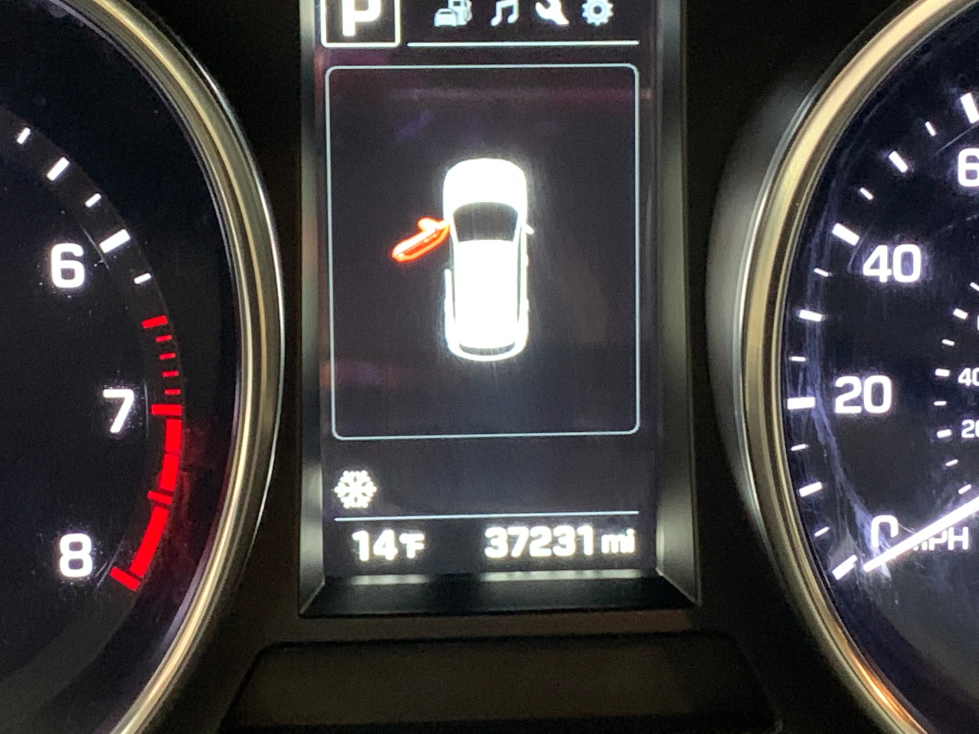 Used-2017-Hyundai-Santa-Fe-Sport-24L-FWD