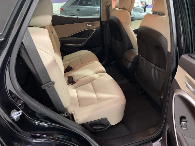 Used-2017-Hyundai-Santa-Fe-Sport-24L-FWD