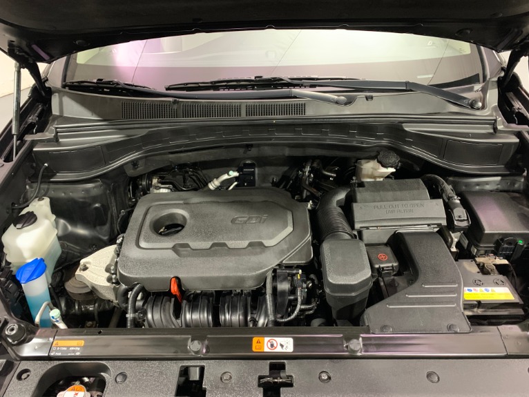 Used-2017-Hyundai-Santa-Fe-Sport-24L-FWD