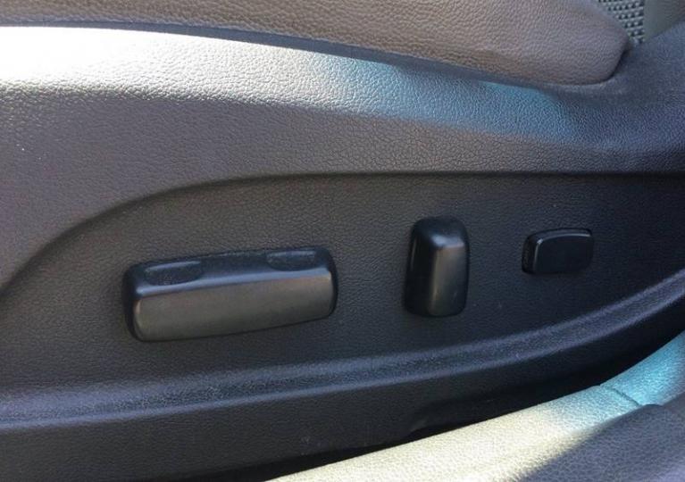 Used-2011-Hyundai-Sonata-SE-20T-4dr-Sedan
