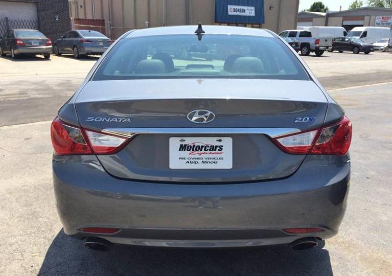 Used-2011-Hyundai-Sonata-SE-20T-4dr-Sedan