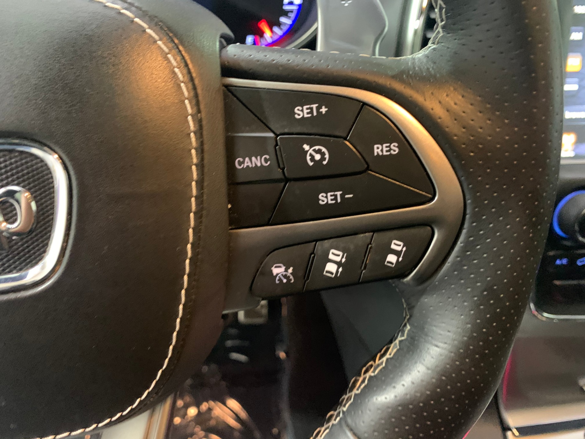 Used-2017-Jeep-Grand-Cherokee-SRT-4X4