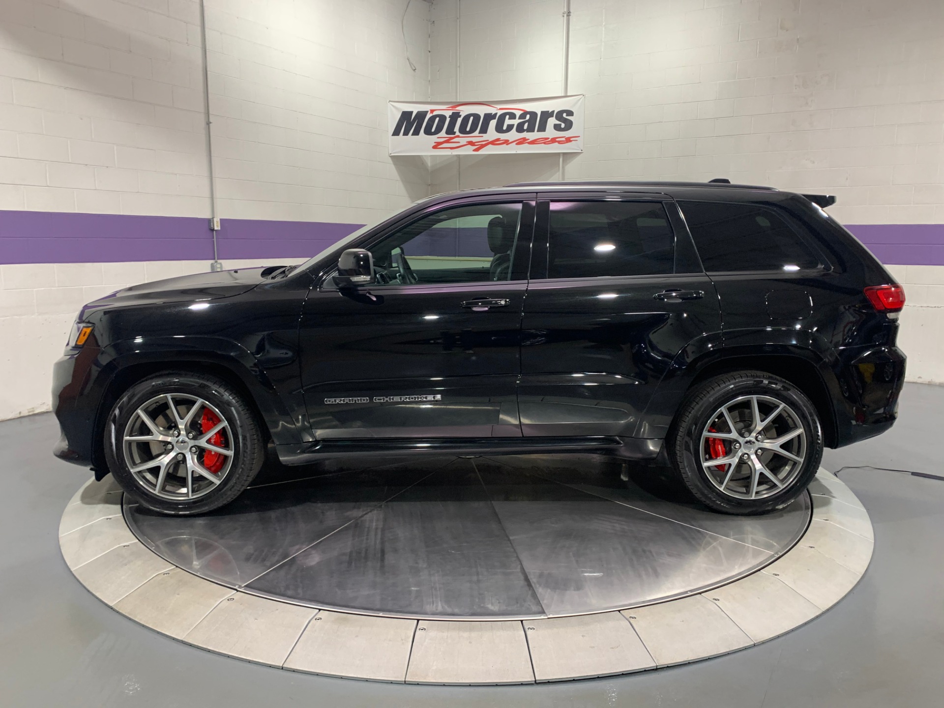 Used-2017-Jeep-Grand-Cherokee-SRT-4X4