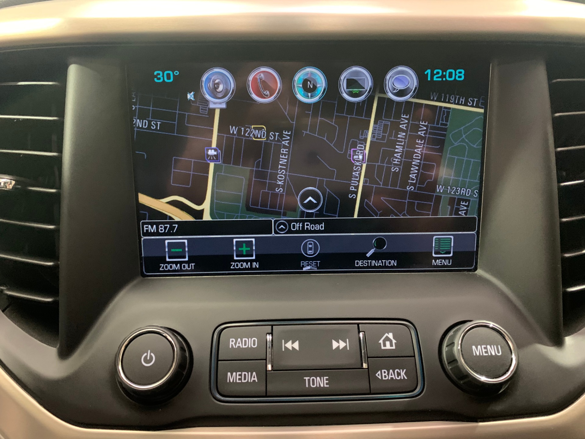 Used-2017-GMC-Acadia-Denali-4X4