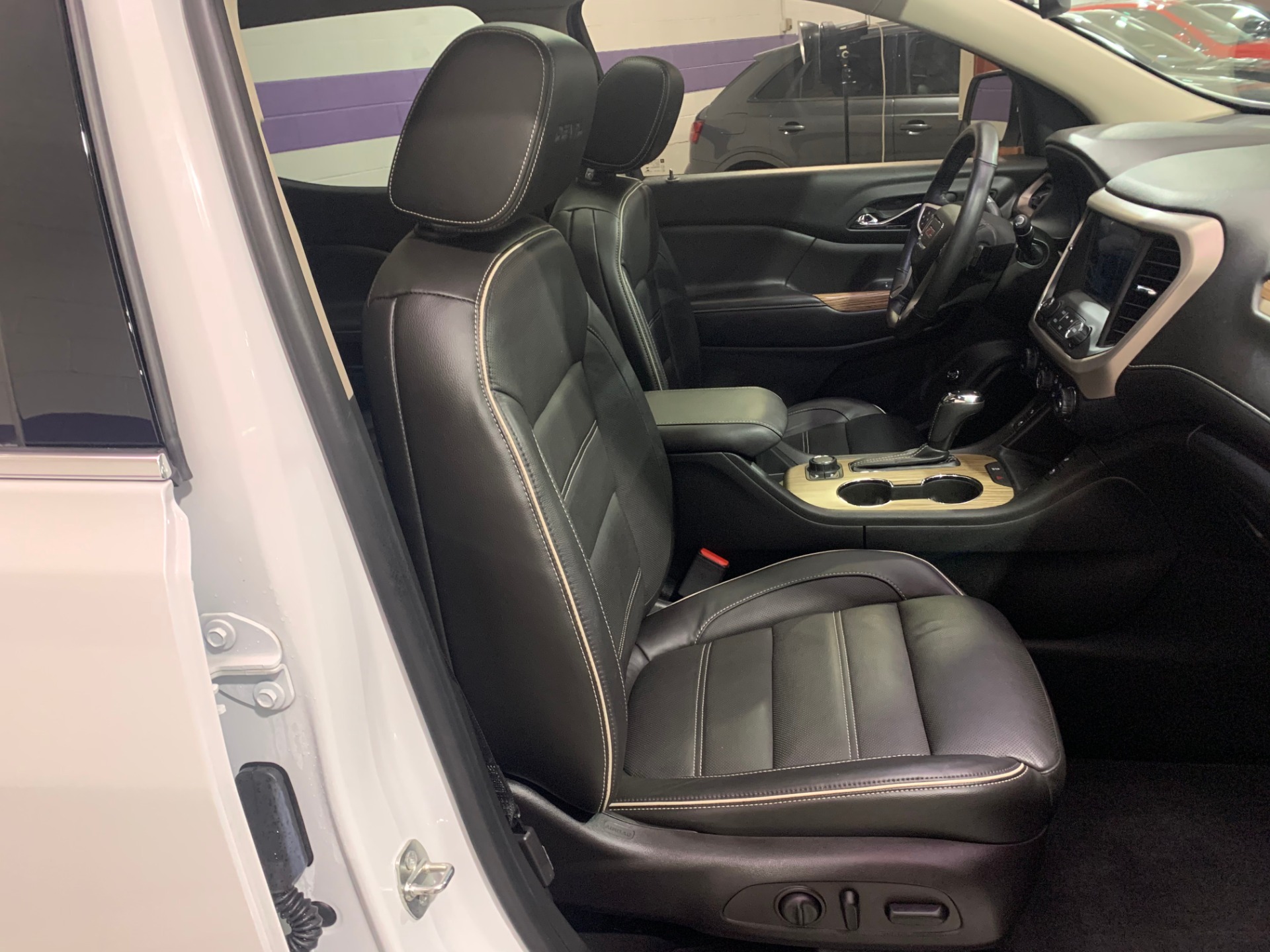 Used-2017-GMC-Acadia-Denali-4X4