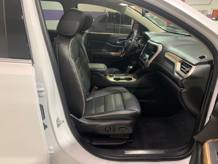 Used-2017-GMC-Acadia-Denali-4X4