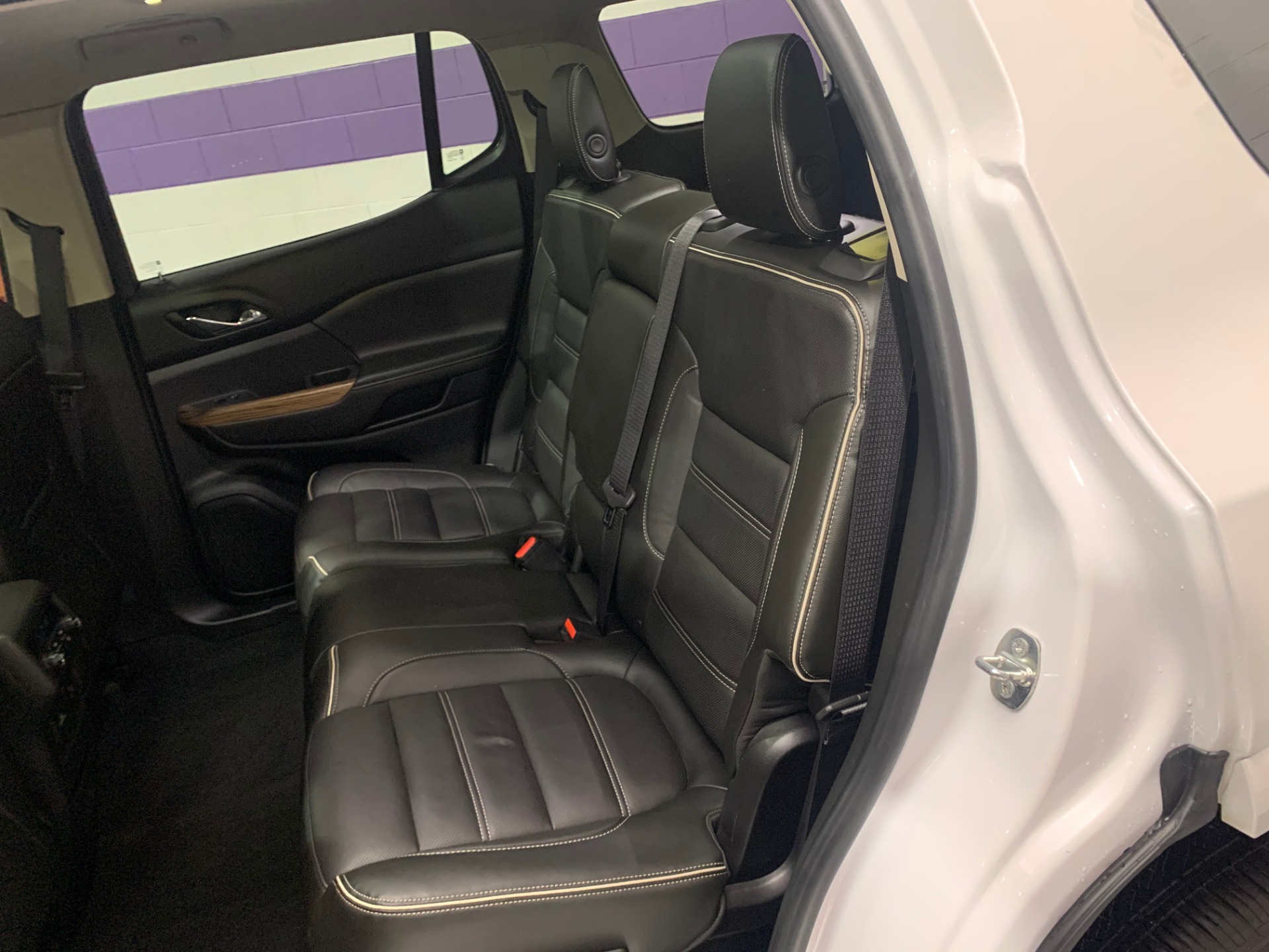 Used-2017-GMC-Acadia-Denali-4X4