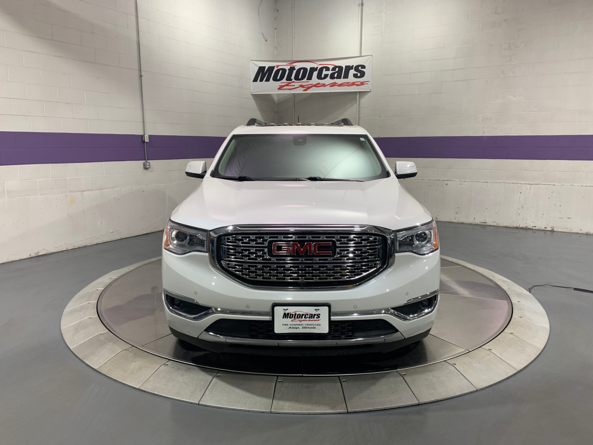 Used-2017-GMC-Acadia-Denali-4X4