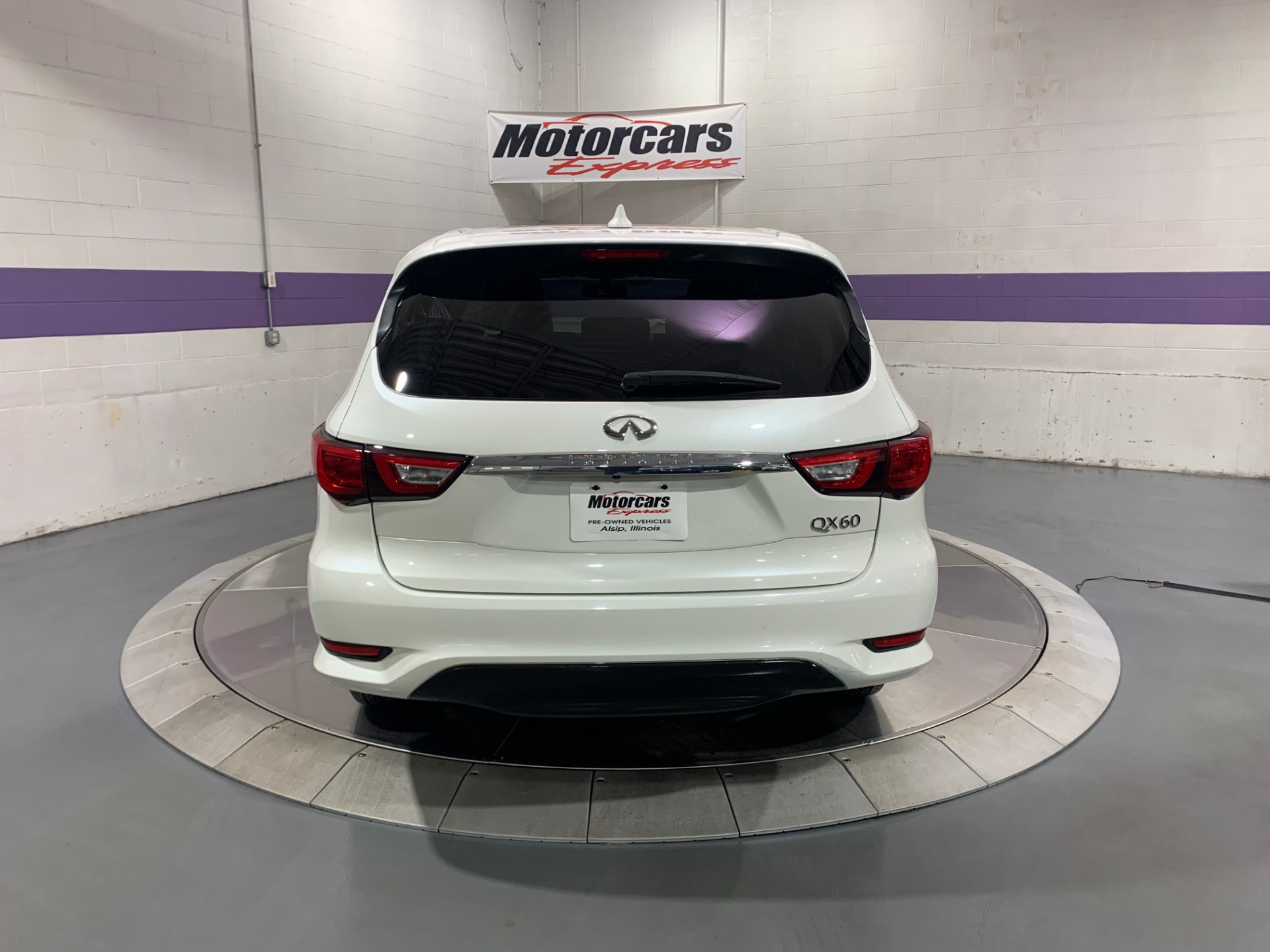 Used-2017-INFINITI-QX60-AWD