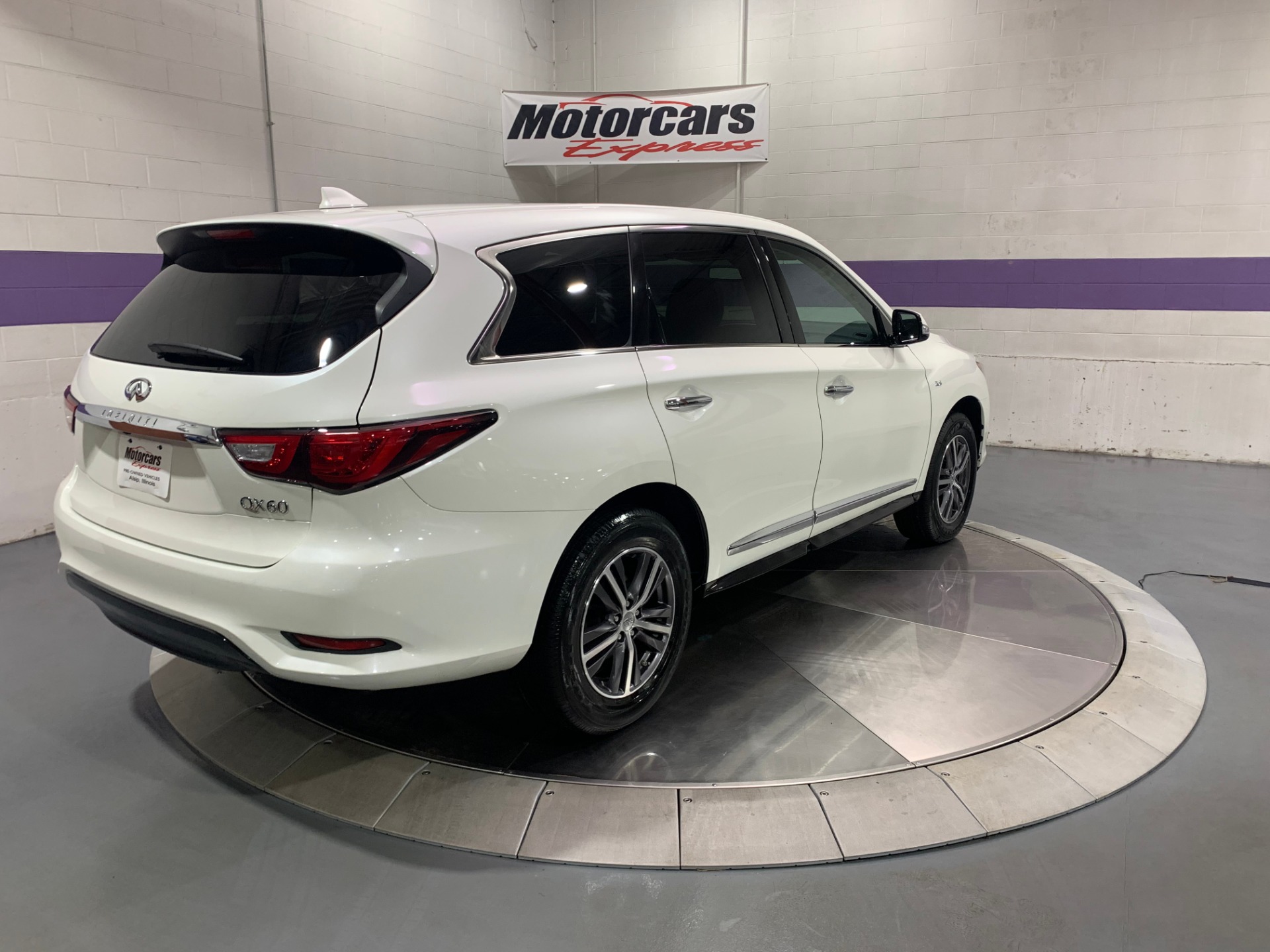 Used-2017-INFINITI-QX60-AWD