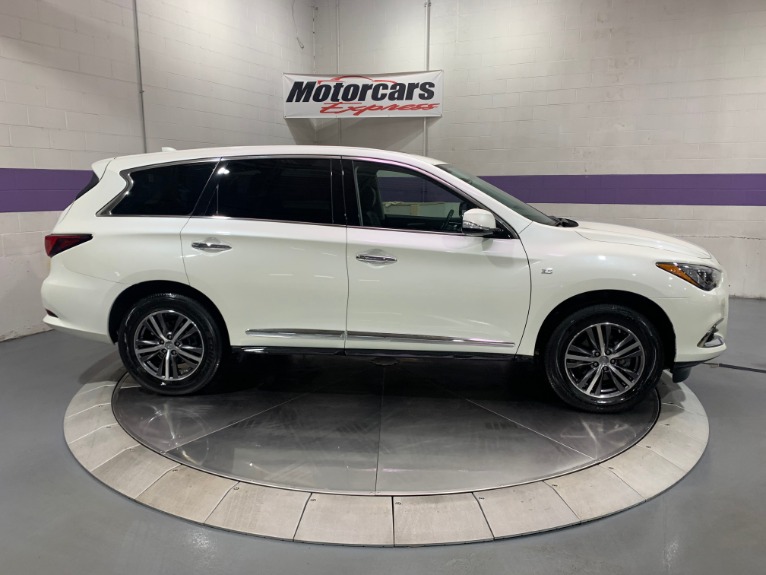 Used-2017-INFINITI-QX60-AWD