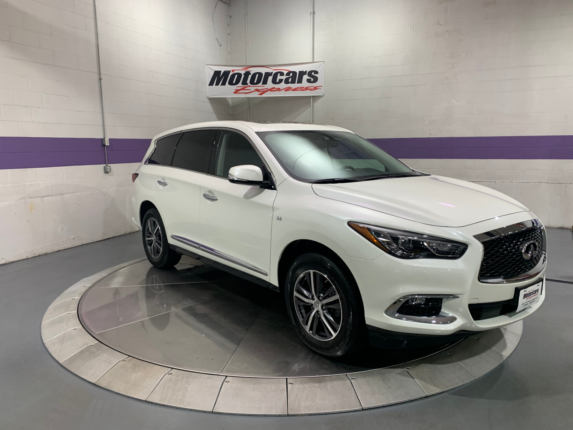 Used-2017-INFINITI-QX60-AWD