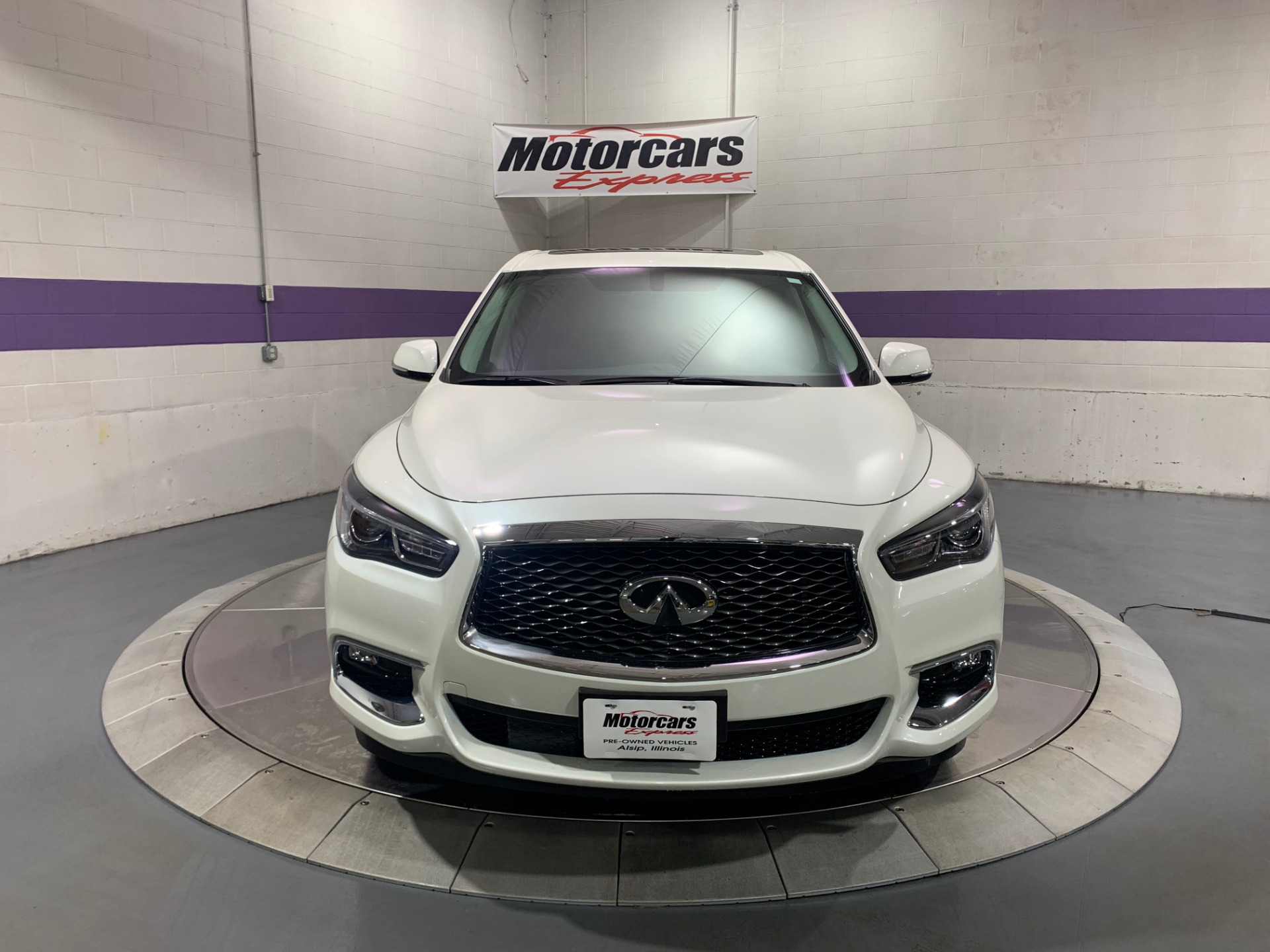 Used-2017-INFINITI-QX60-AWD