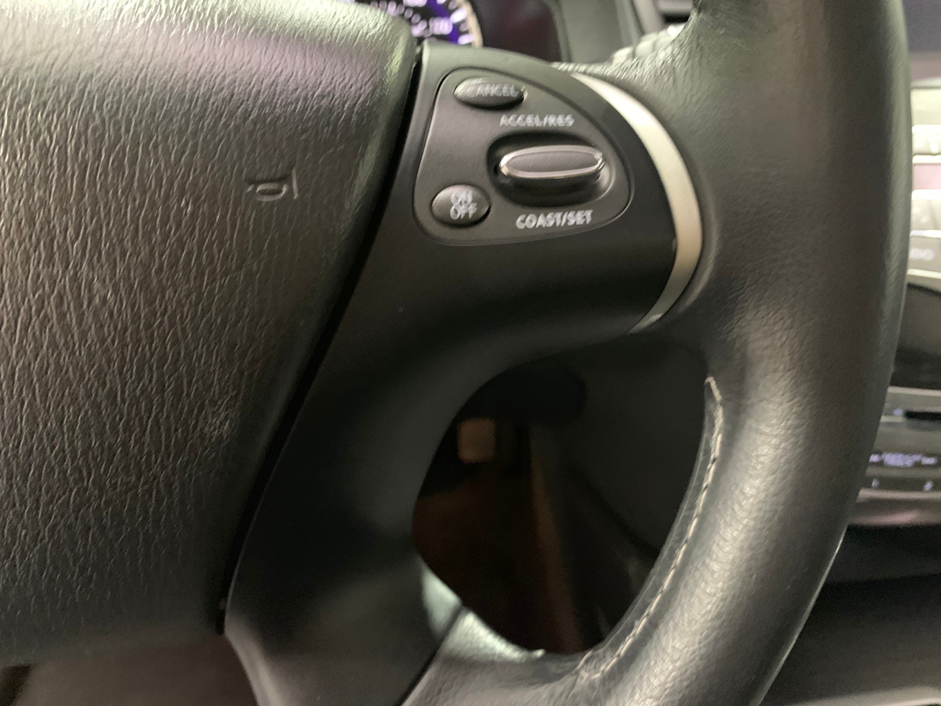 Used-2018-INFINITI-QX60-AWD