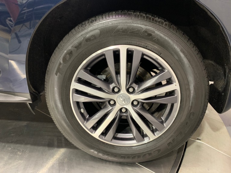 Used-2018-INFINITI-QX60-AWD