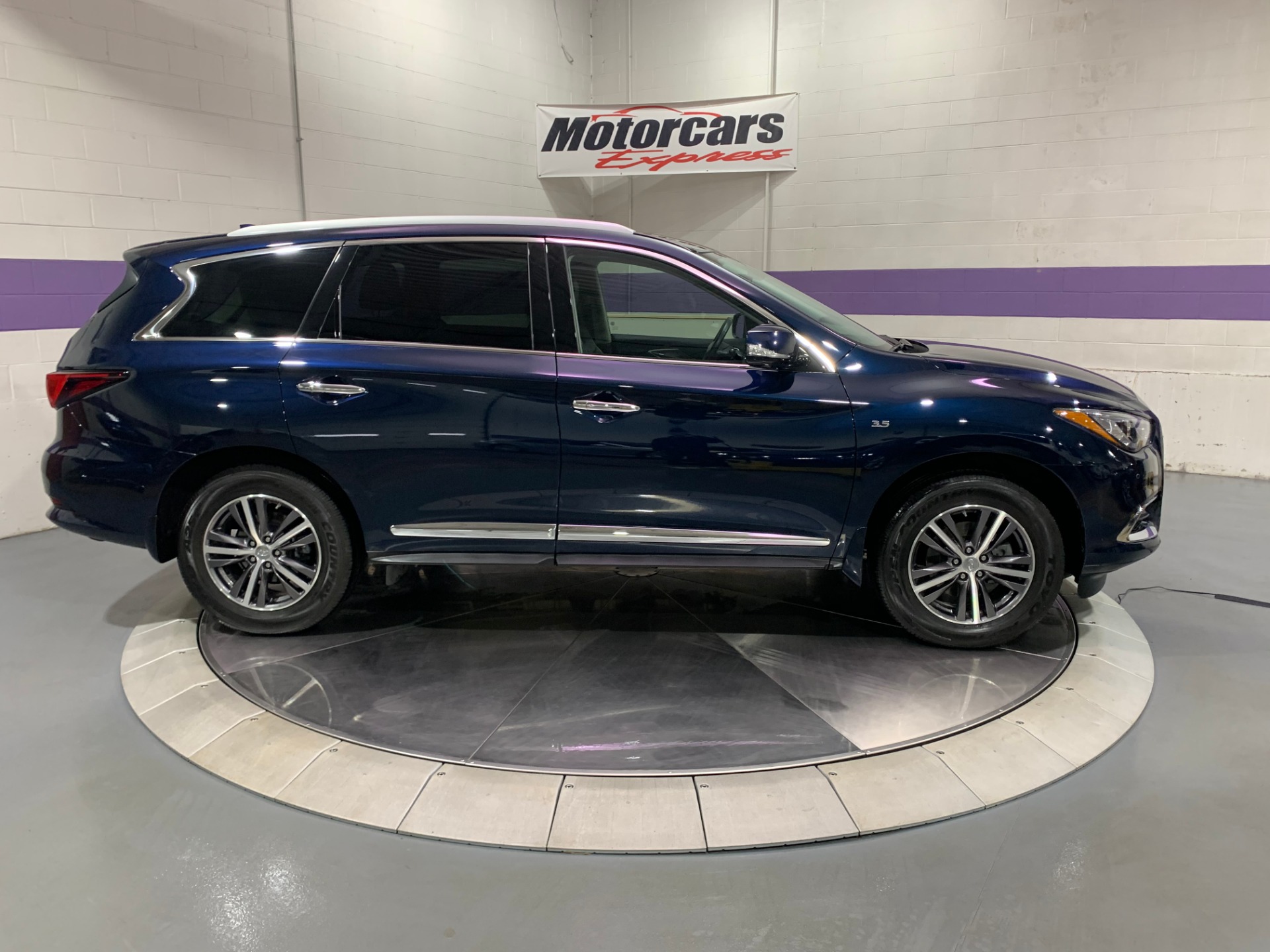 Used-2018-INFINITI-QX60-AWD