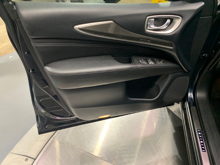 Used-2018-INFINITI-QX60-AWD