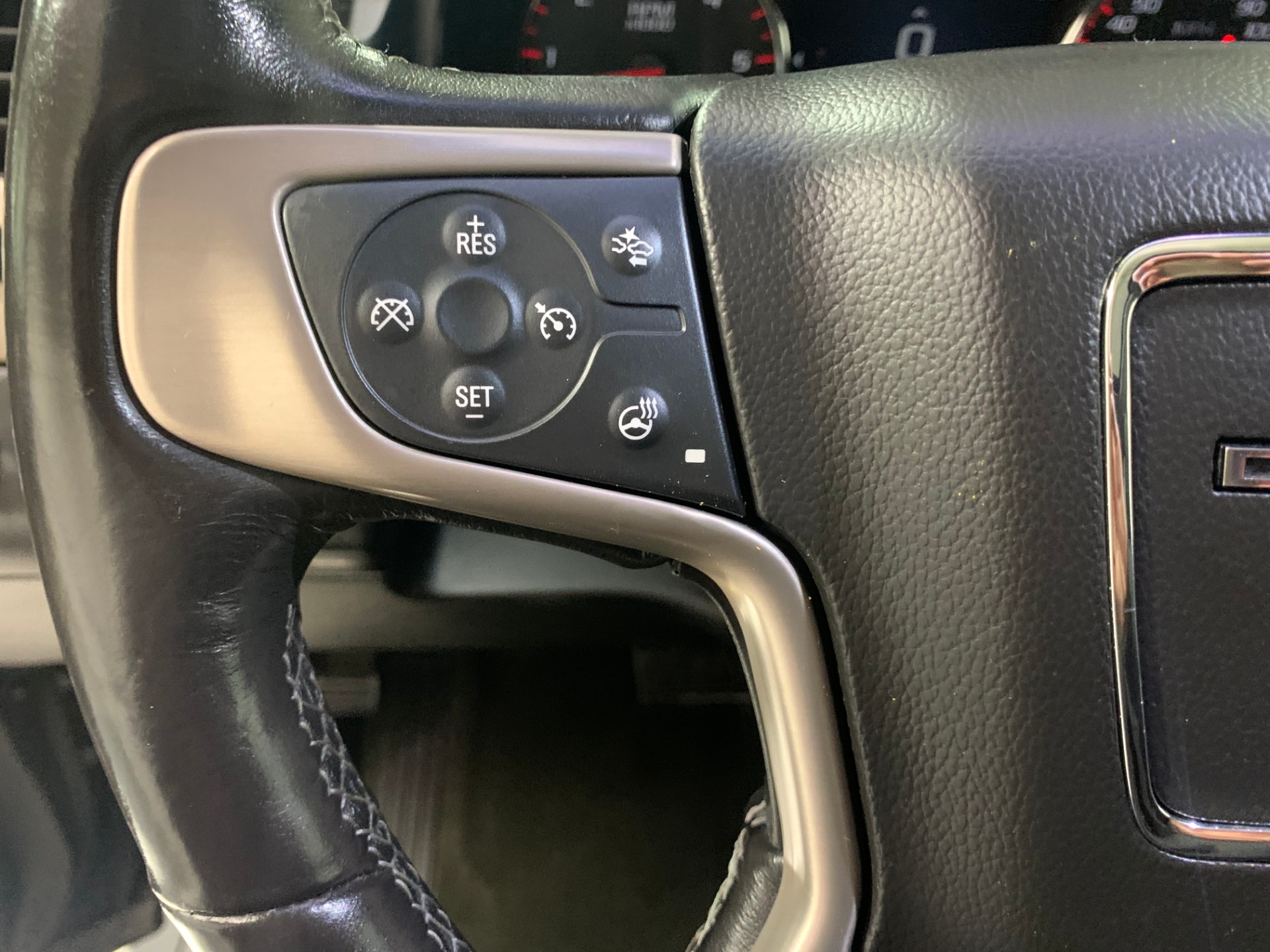Used-2016-GMC-Yukon-Denali-4X4