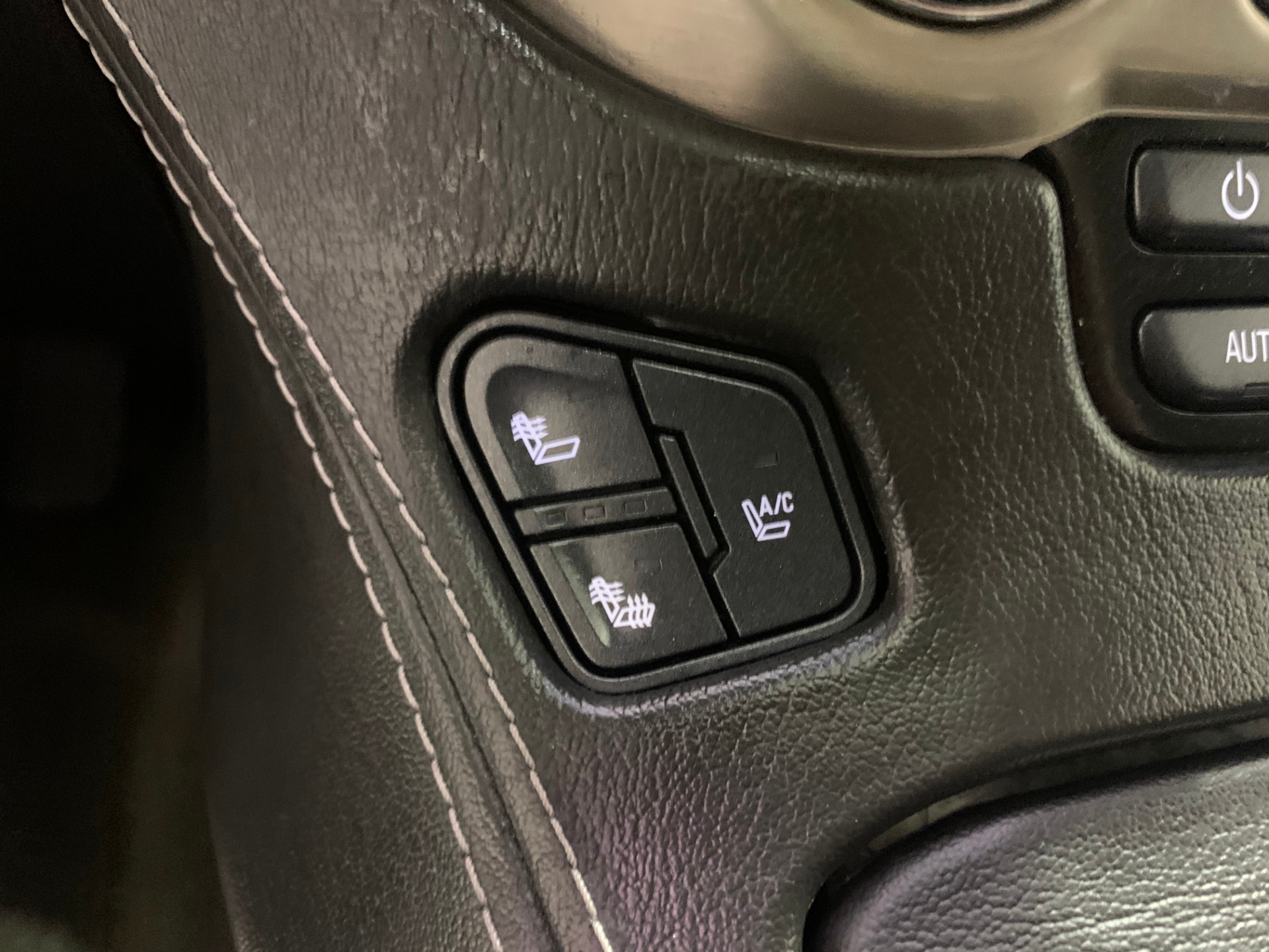 Used-2016-GMC-Yukon-Denali-4X4