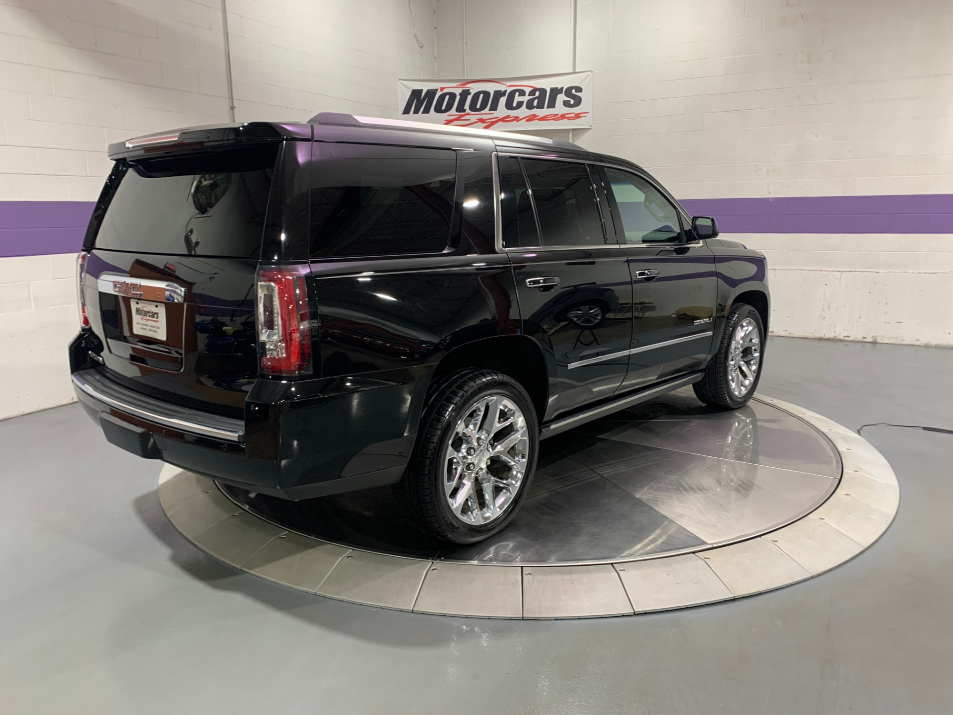 Used-2016-GMC-Yukon-Denali-4X4