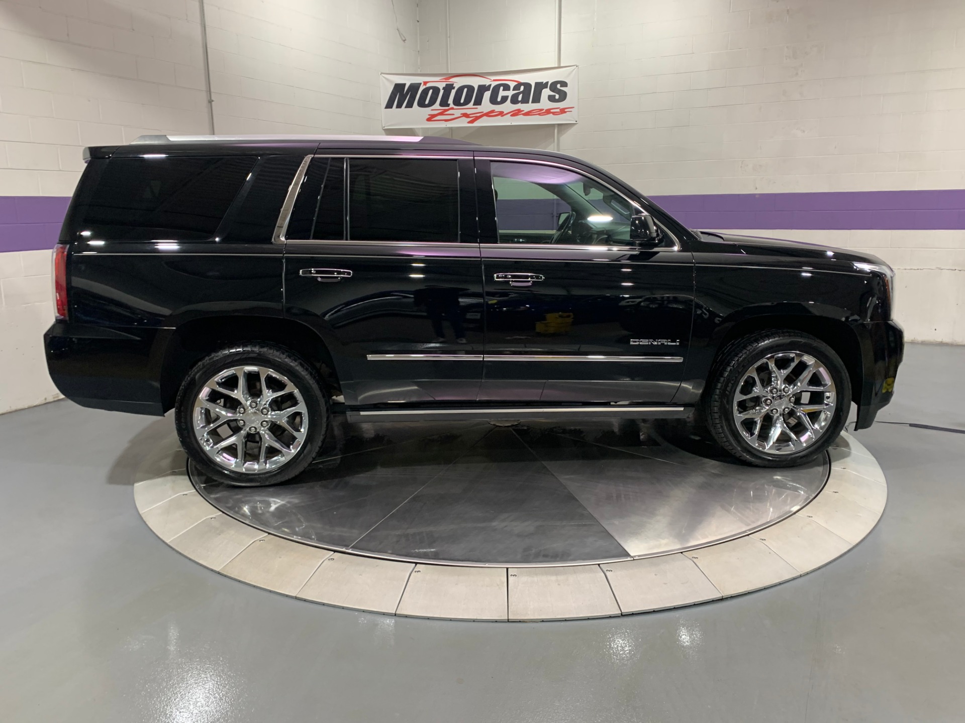 Used-2016-GMC-Yukon-Denali-4X4