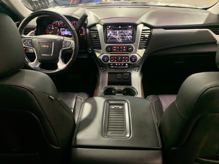 Used-2016-GMC-Yukon-SLT-4X4