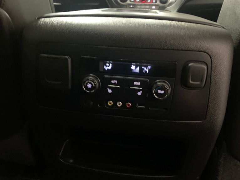 Used-2016-GMC-Yukon-SLT-4X4