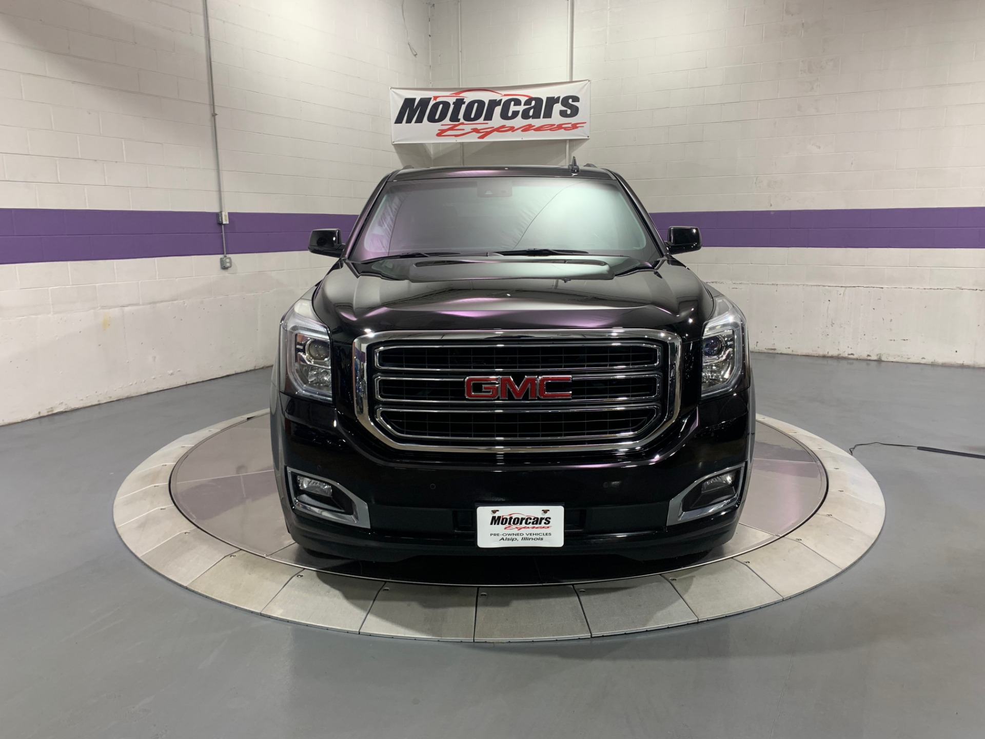 Used-2016-GMC-Yukon-SLT-4X4