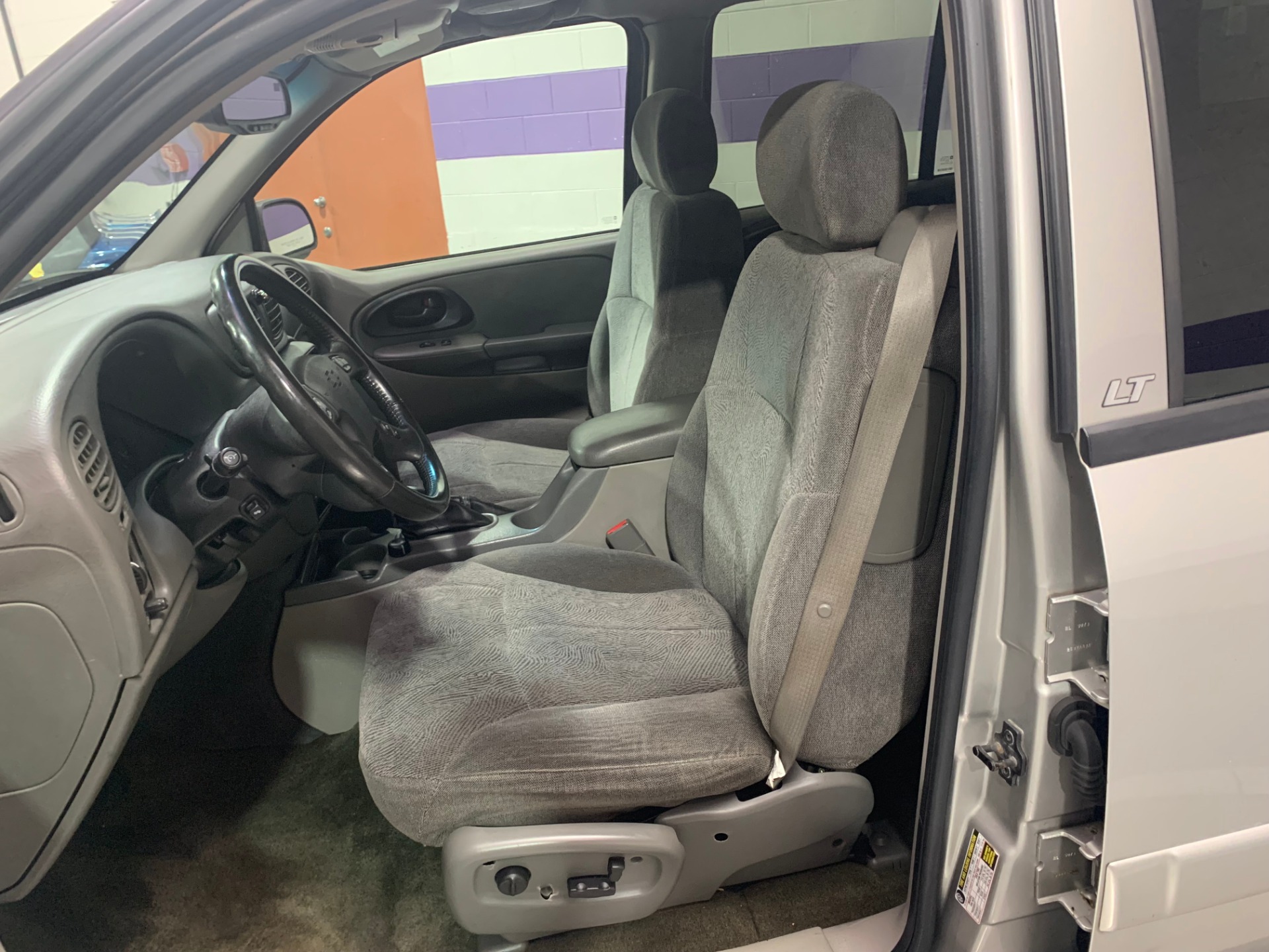 Used-2004-Chevrolet-TrailBlazer-EXT-LS-4WD-LS