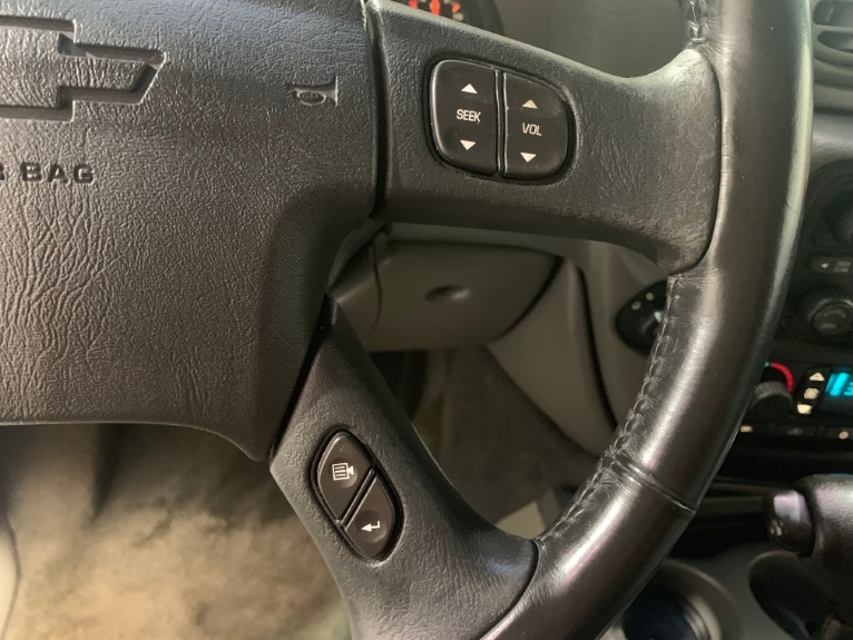 Used-2004-Chevrolet-TrailBlazer-EXT-LS-4WD-LS
