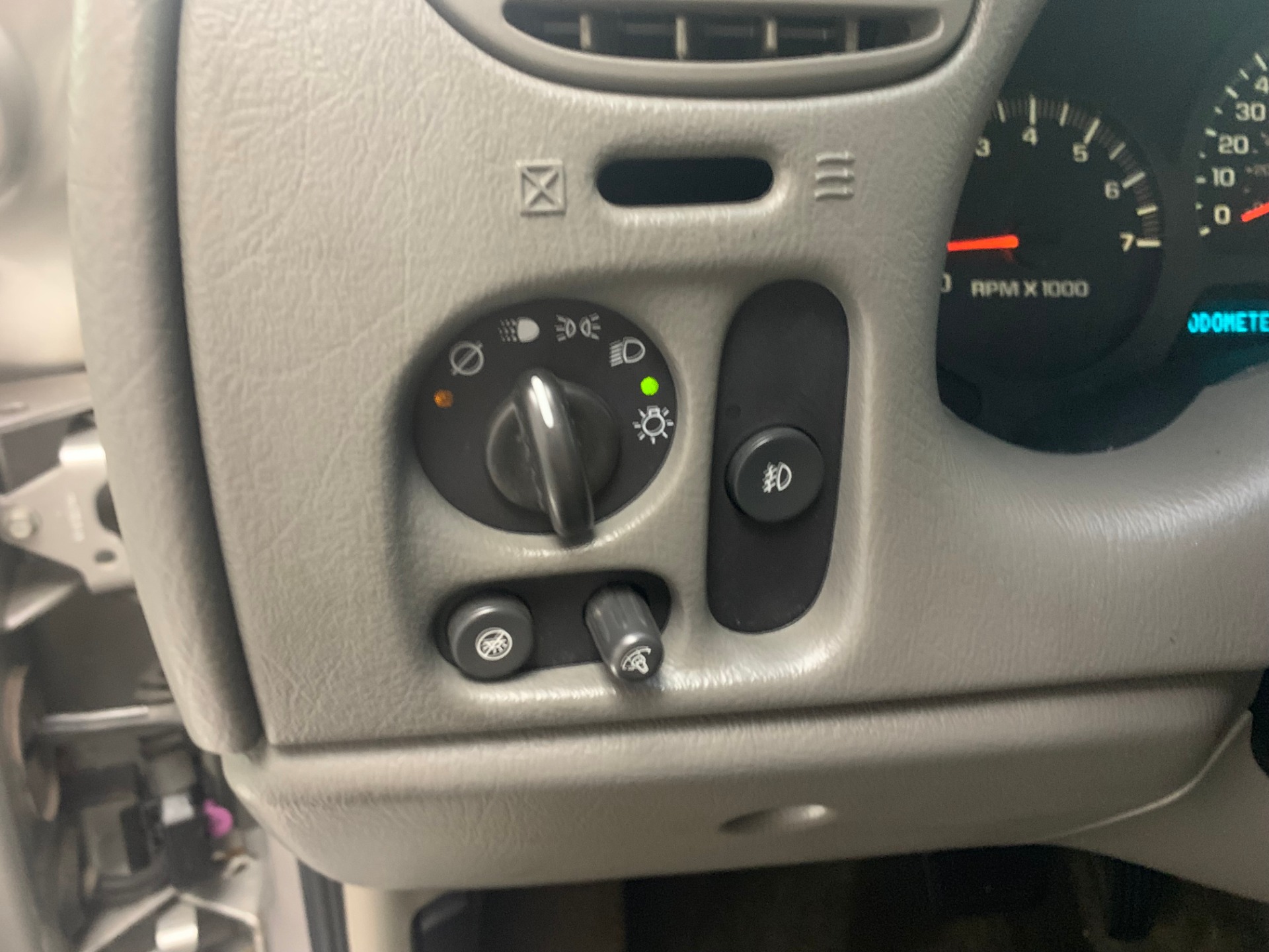 Used-2004-Chevrolet-TrailBlazer-EXT-LS-4WD-LS