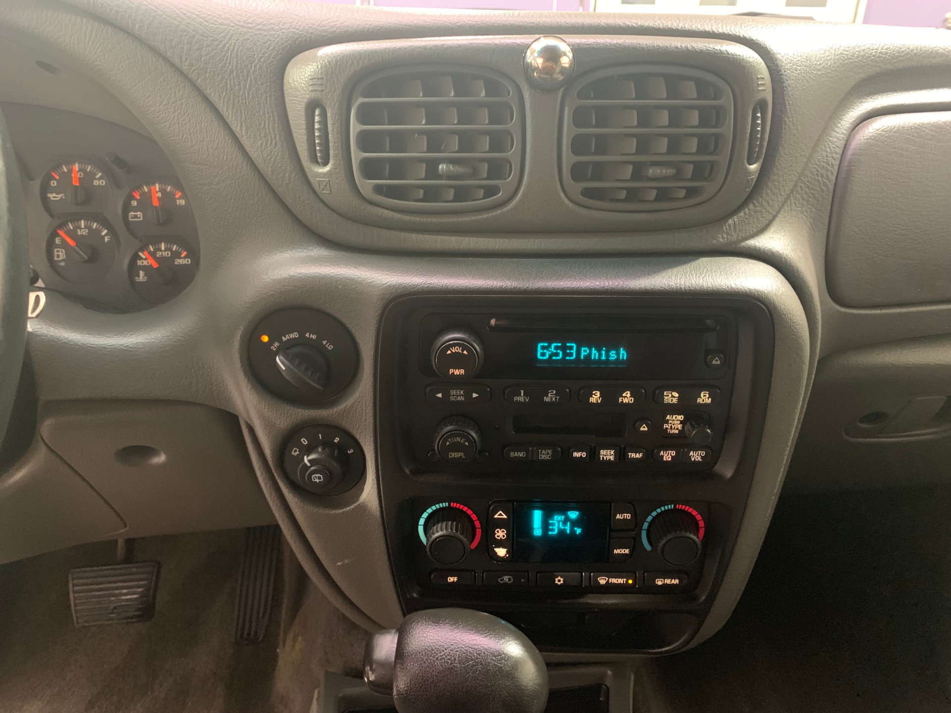 Used-2004-Chevrolet-TrailBlazer-EXT-LS-4WD-LS