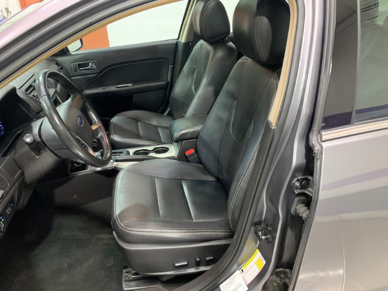 Used-2012-Ford-Fusion-SEL-FWD