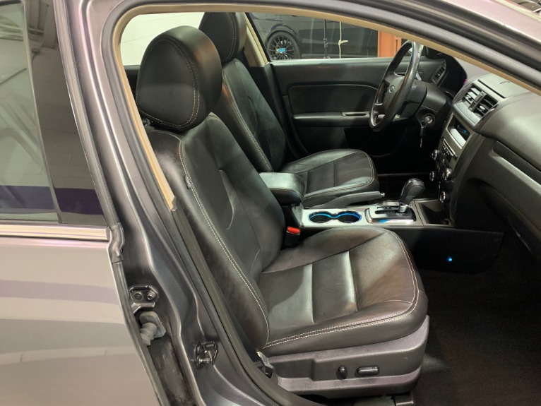 Used-2012-Ford-Fusion-SEL-FWD