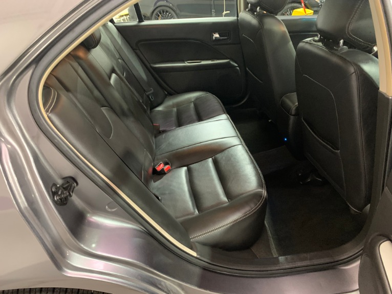 Used-2012-Ford-Fusion-SEL-FWD