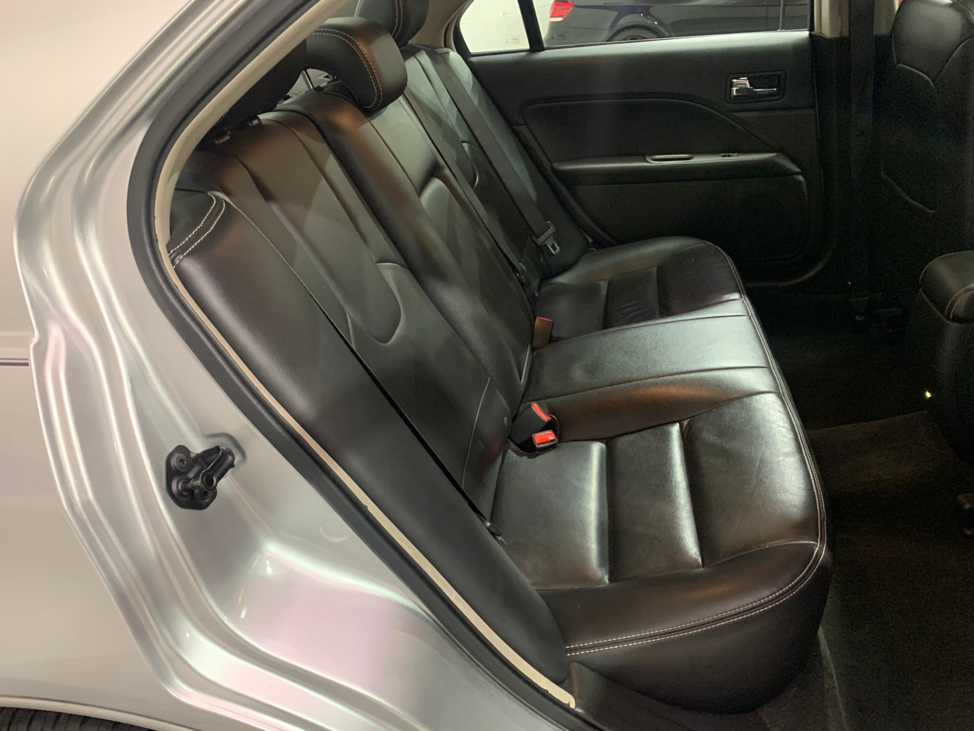 Used-2012-Ford-Fusion-SEL-FWD