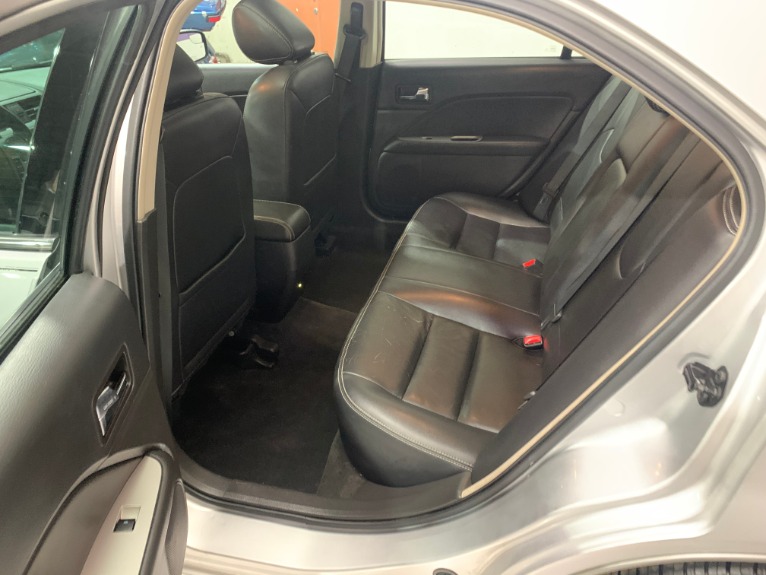 Used-2012-Ford-Fusion-SEL-FWD