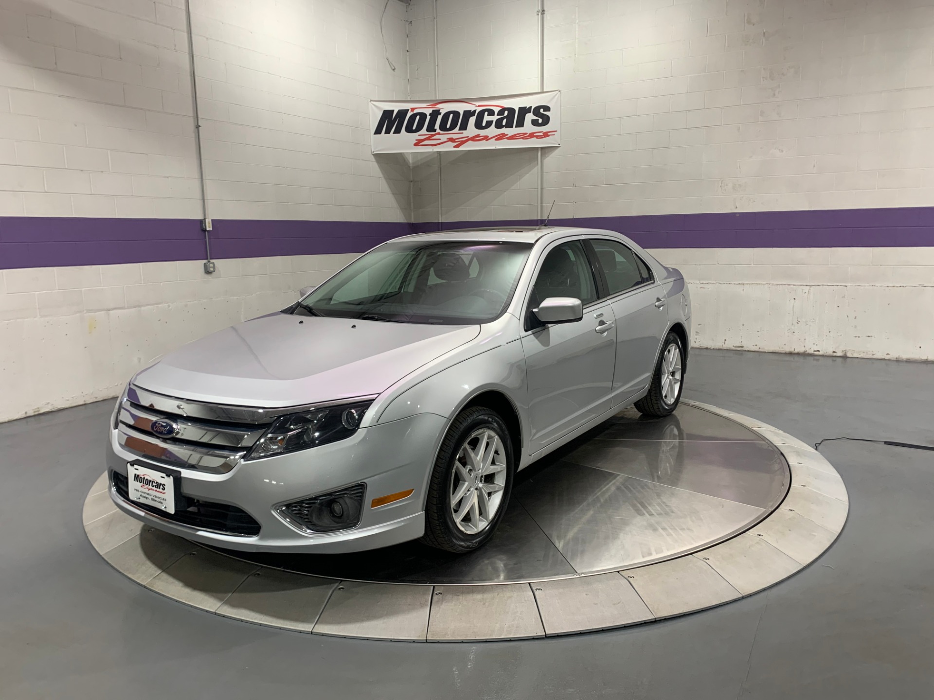 Used-2012-Ford-Fusion-SEL-FWD
