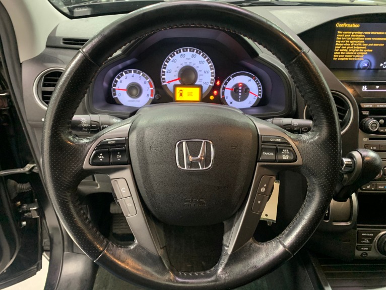 Used-2013-Honda-Pilot-Touring-4X4
