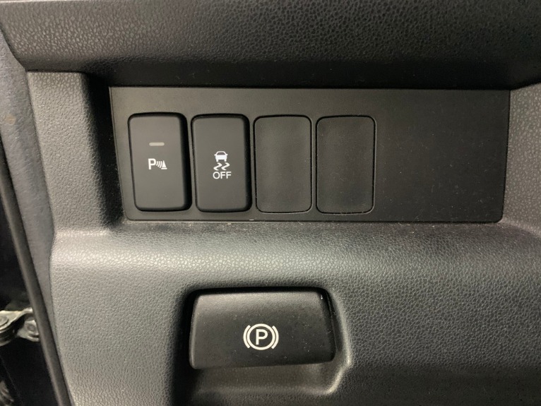 Used-2013-Honda-Pilot-Touring-4X4