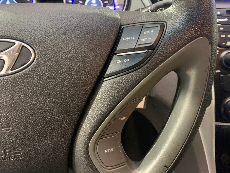 Used-2011-Hyundai-Sonata-GLS-FWD