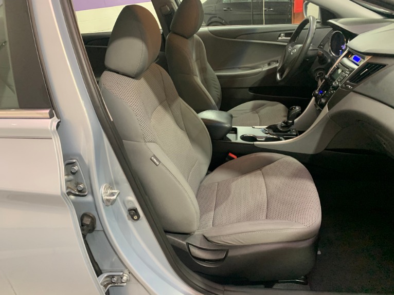Used-2011-Hyundai-Sonata-GLS-FWD