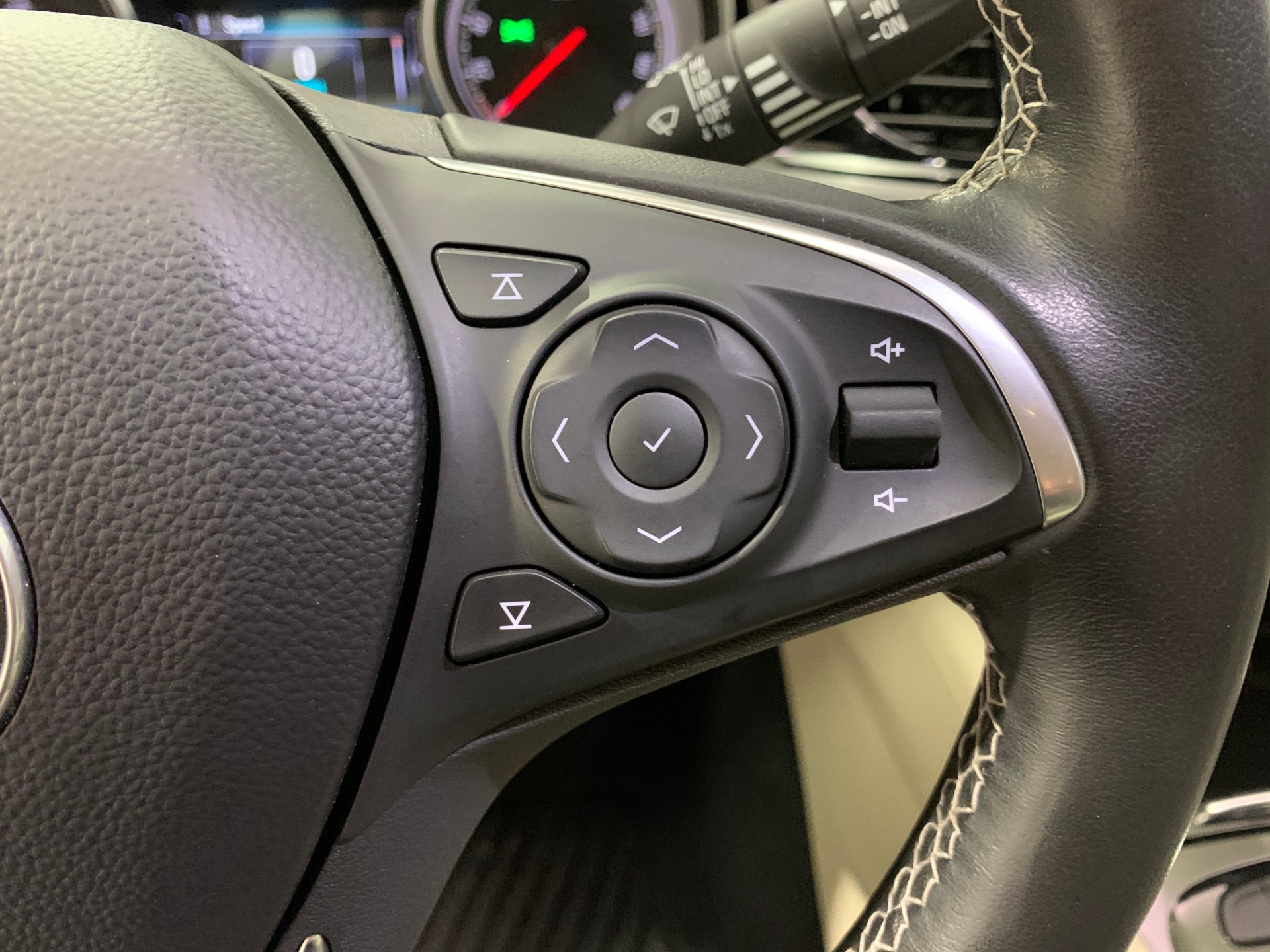 Used-2018-Buick-Regal-TourX-Preferred-AWD