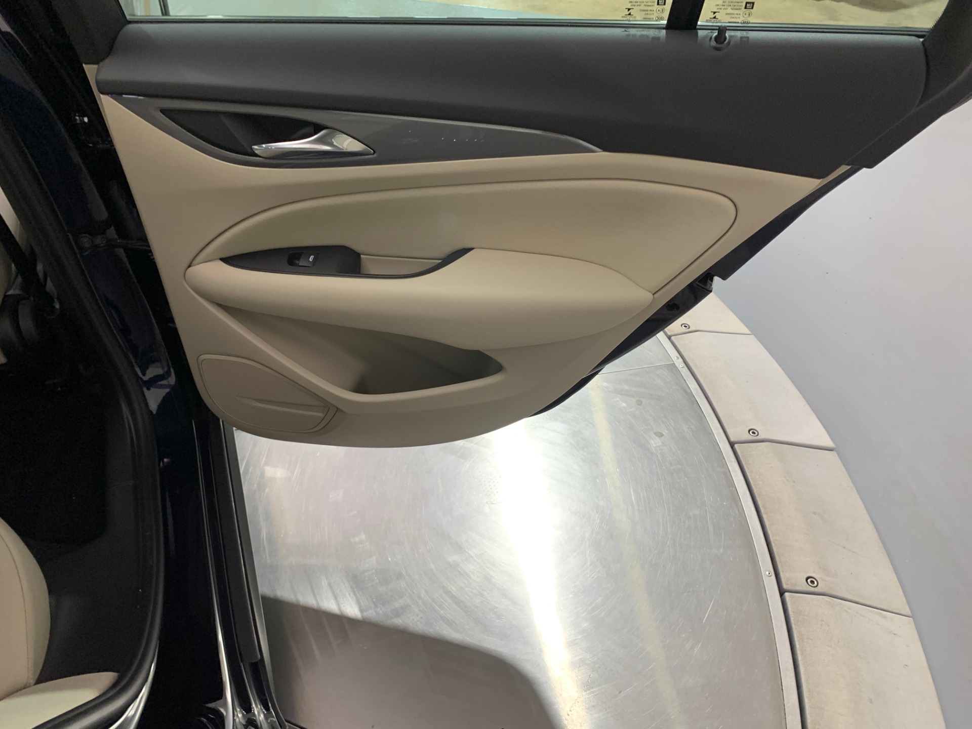 Used-2018-Buick-Regal-TourX-Preferred-AWD